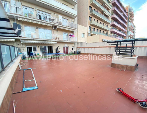 First floor for sale in L ´ILLA, Sabadell thumbnail 1