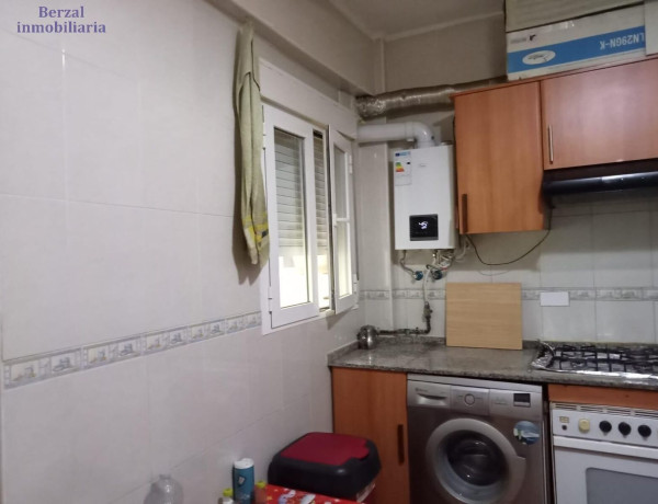 Piso en venta en  Calle Alcalde Emilio Francés, Logroño photo 4