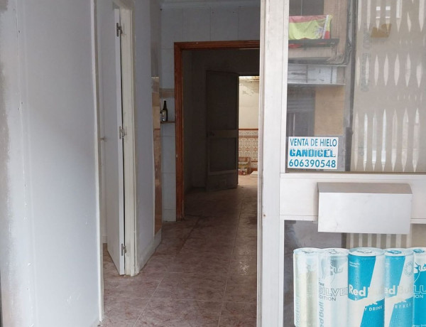 Bajo en venta en Av de Beniopa, Gandia thumbnail 2