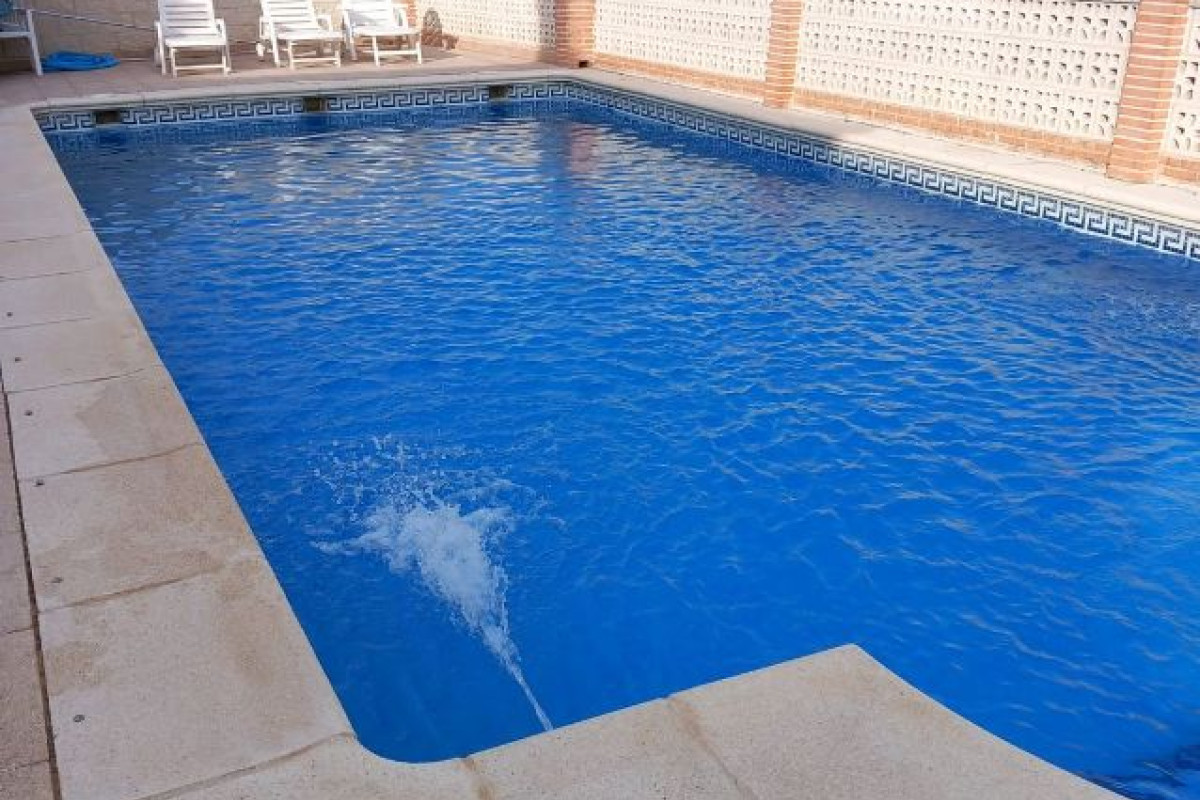 Casa o chalet independiente en venta en calle comuneros de castilla, 349, Nambroca
photo 2