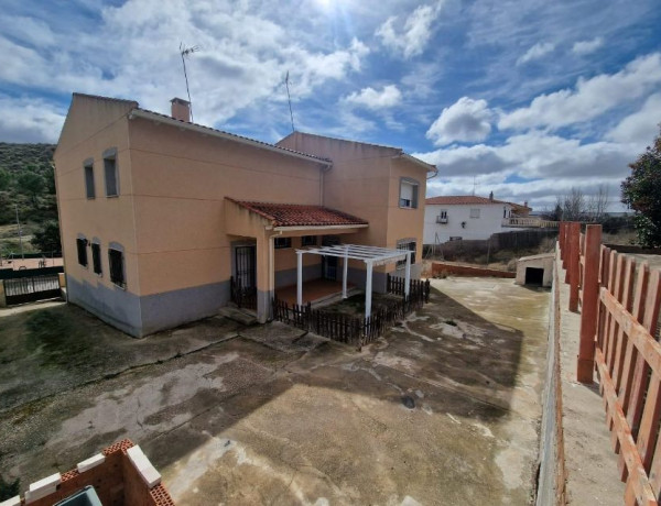 Chalet independiente en venta en , Colmenar de Oreja photo 1