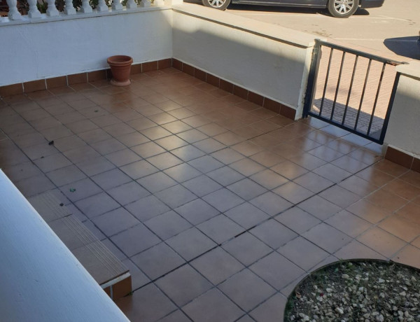 Chalet independiente en venta en  Calle ISLA MALLORCA s/n, Los Alcázares photo 4