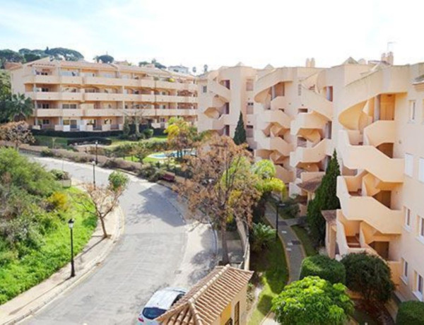Продажа квартиры в Elviria-Cabopino , Marbella thumbnail 2