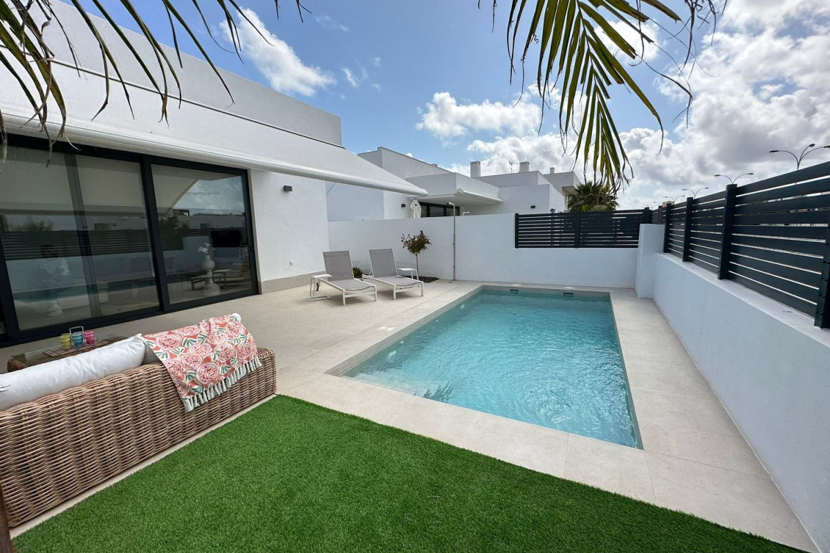Venta de chalet independiente en Tiepolo, Cartagena
 photo 2