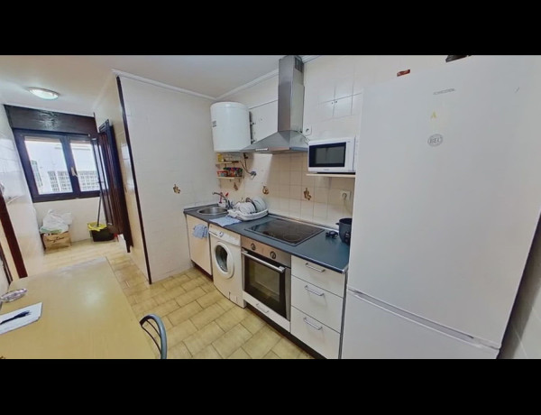 Apartment for sale in Calle la Argandona, Gijón photo 1