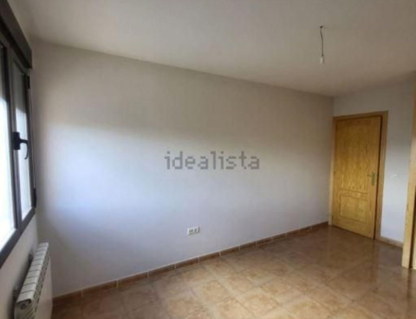 Chalet adosado en venta en , Navas de Oro thumbnail 2