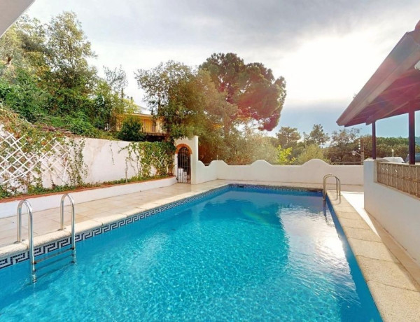 Коттедж на продажу в  Canyelles , Lloret de Mar photo 3