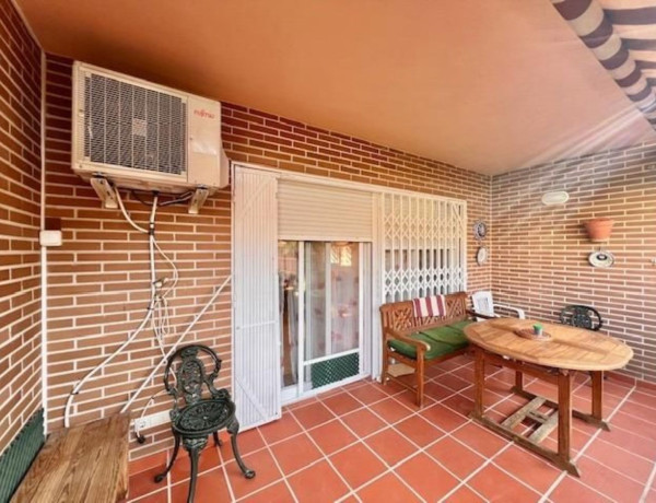 Detached villa for sale in Sol y Luz , San Vicente del Raspeig thumbnail 1