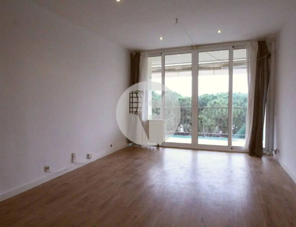 Piso en venta en Avenida d'Europa, Gavà thumbnail 1