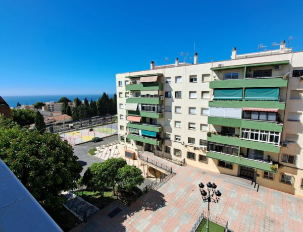 Продажа квартиры в  Avenida del Carmelo, 6, Torremolinos photo 1