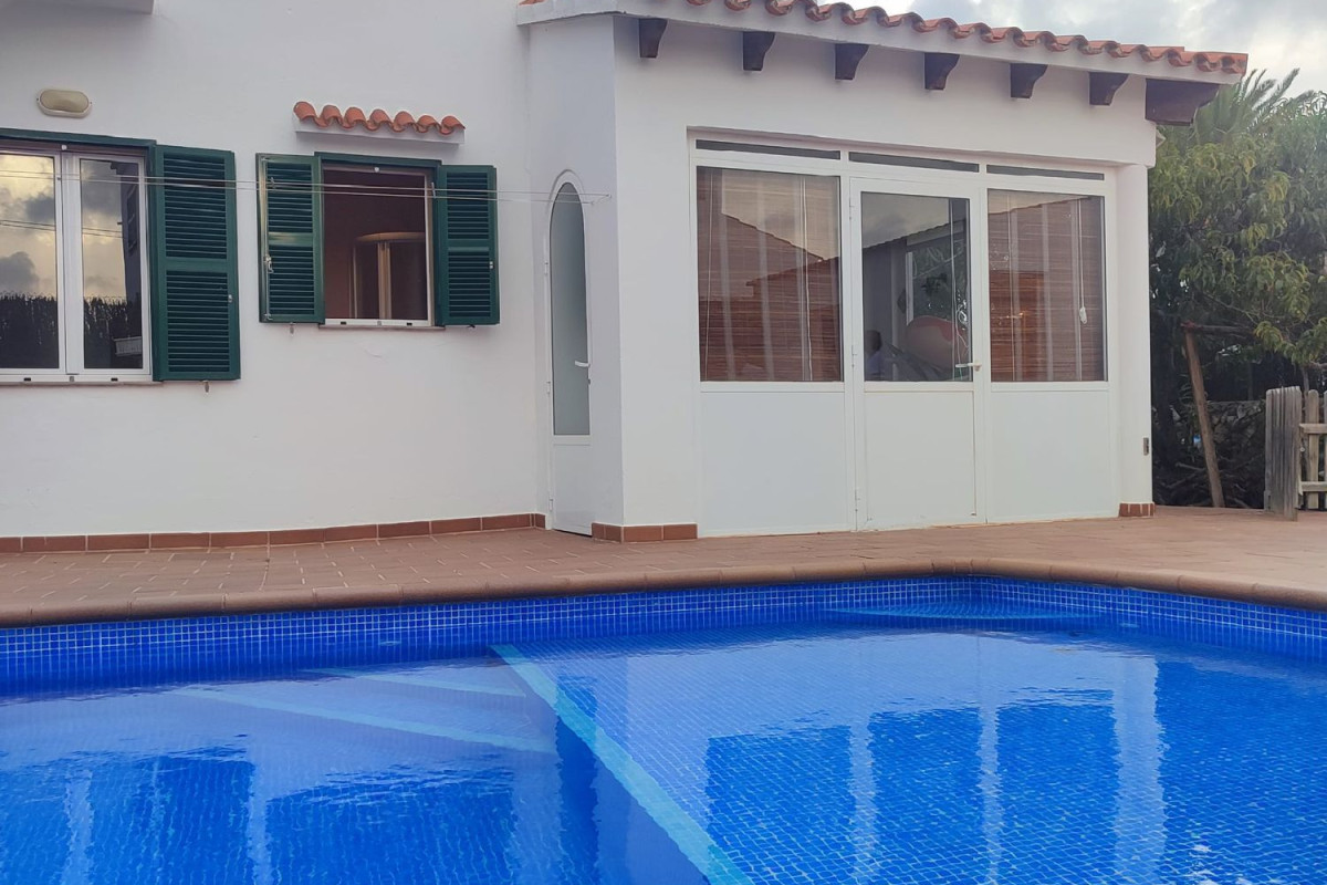 Sale of independent chalet in Calle de Llevant s/n, Ciutadella de Menorca
photo 3