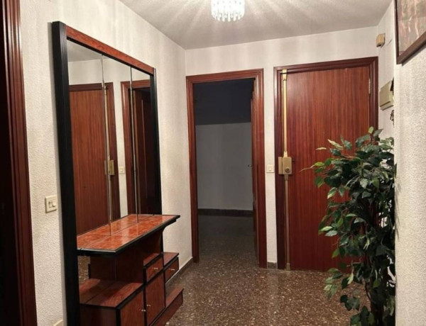 Продажа квартиры в  Calle dels Plàtans, València photo 1