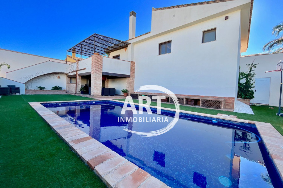 Casa o chalet independiente en venta en Gladiolos, 6, San Antonio de Benagéber
 photo 2