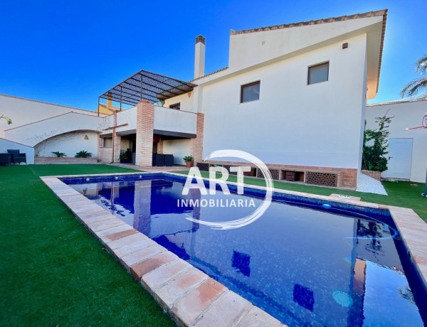Chalet independiente en venta en , San Antonio de Benagéber thumbnail 1
