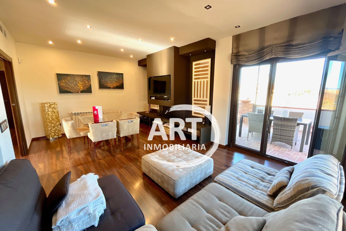 Casa o chalet independiente en venta en Gladiolos, 6, San Antonio de Benagéber
 photo 3