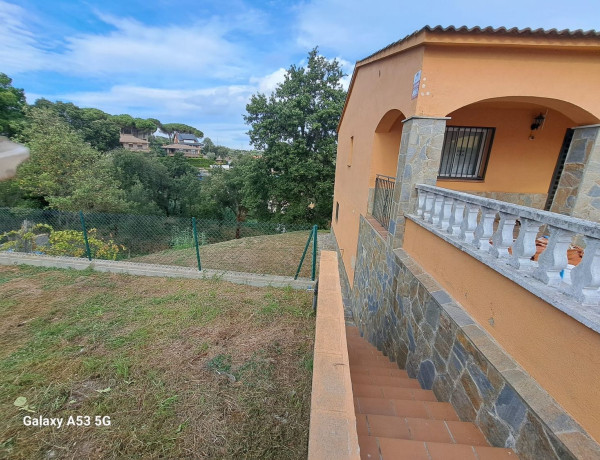 Chalet independiente en venta en  GUILLERIES, Maçanet de la Selva photo 4
