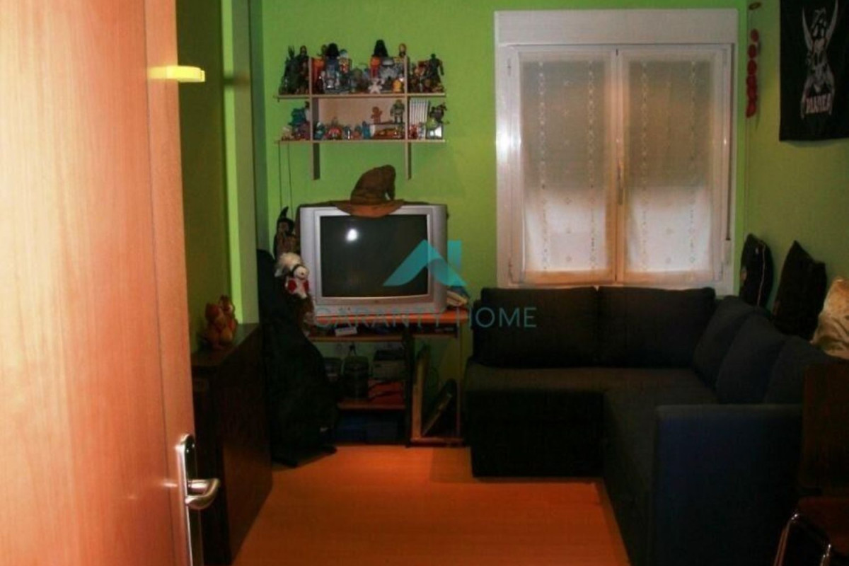 Venta de piso en Coronación, Vitoria-Gasteiz
photo 1