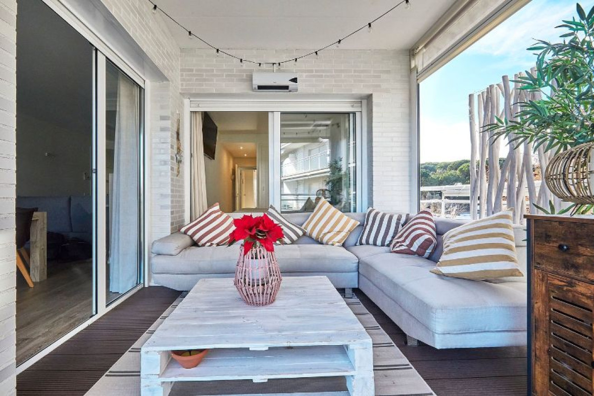 Venta de piso en punta prima, Castell-Platja d'Aro
photo 1