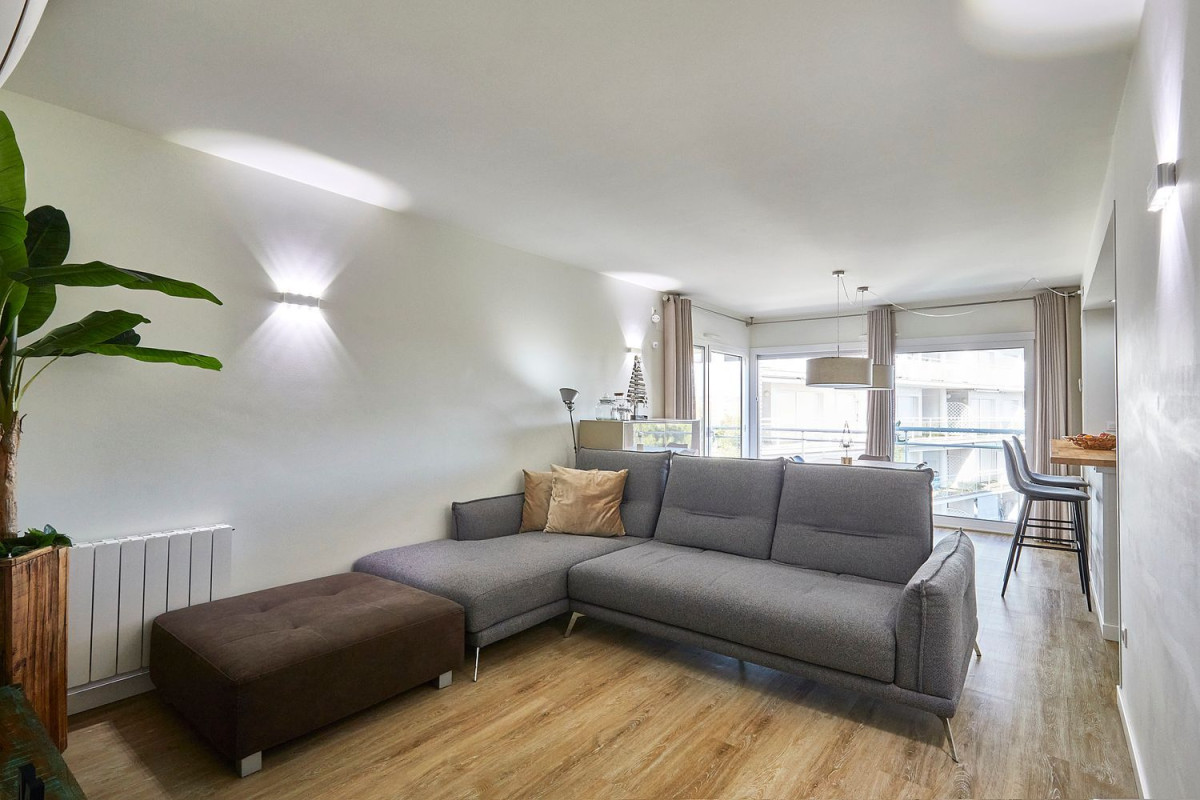 Venta de piso en punta prima, Castell-Platja d'Aro
photo 3