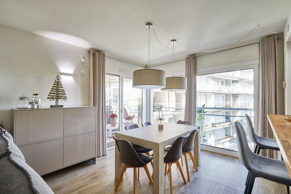 Venta de piso en punta prima, Castell-Platja d'Aro
photo 5