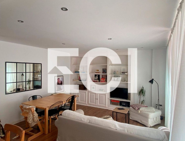 First floor for sale in 8 DE MARÇ, Esplugues de Llobregat photo 1