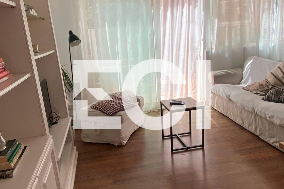 Venta de bajo en 8 DE MARÇ, Esplugues de Llobregat
 photo 2