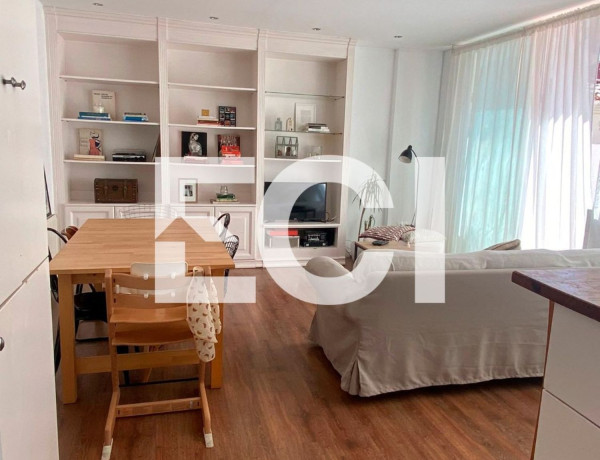 First floor for sale in 8 DE MARÇ, Esplugues de Llobregat thumbnail 2