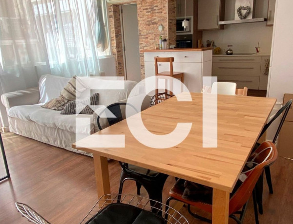 First floor for sale in  8 DE MARÇ, Esplugues de Llobregat photo 4