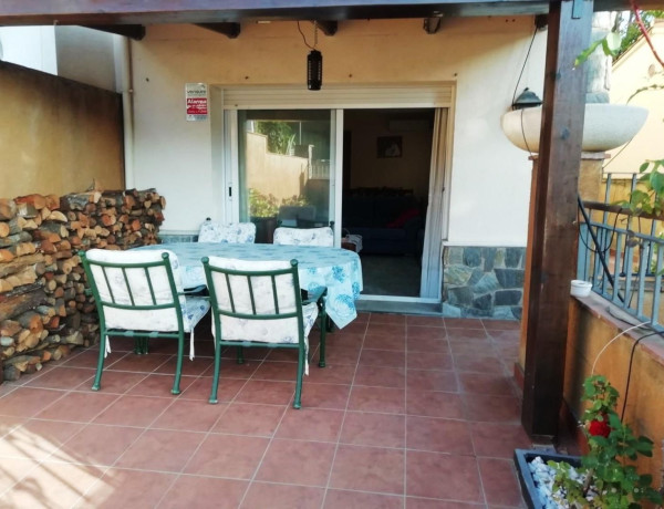 Chalet independiente en venta en Centro , Sant Andreu de Llavaneres photo 1