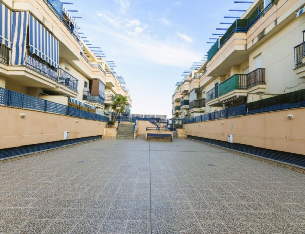 Piso en venta en Residencial Triana - Barrio Alto , Las Gabias photo 1