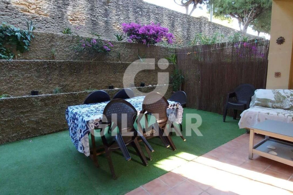 Duplex sale in Avenida de la mar, Barbate photo 5