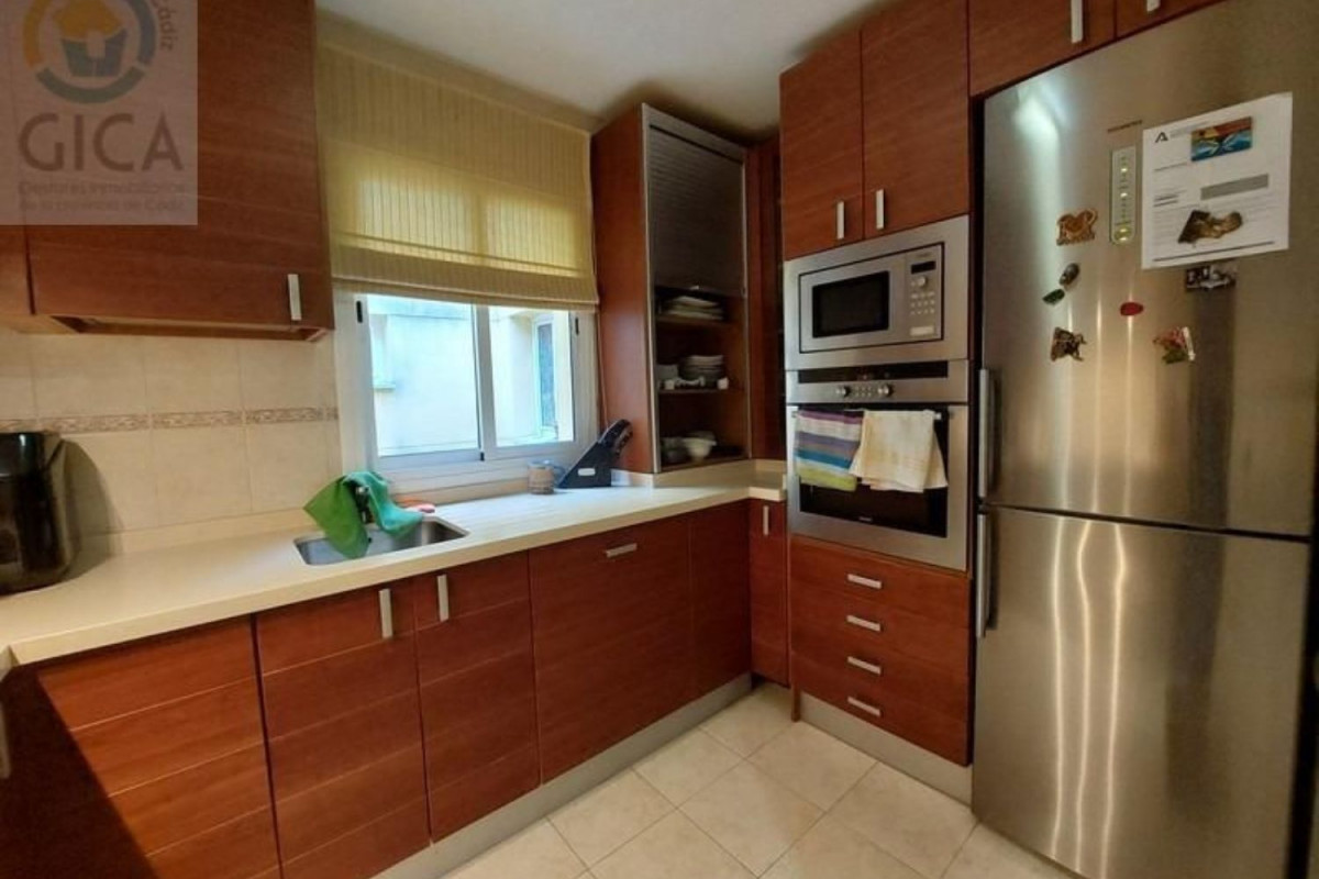 Sale of apartment in Center, Algeciras
photo 2