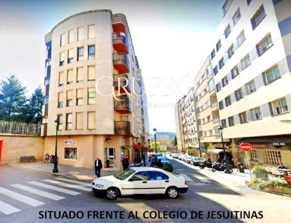 Piso en alquiler en Calle de Gerona , Vigo thumbnail 1