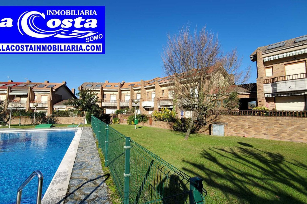 Venta de chalet adosado en  Calle el Juncal , Ribamontan al Mar photo 2