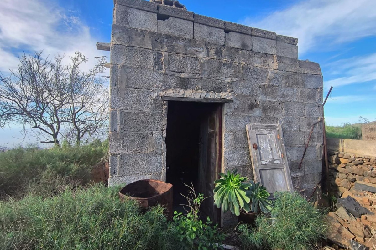 Terreno en venta en Arona, Santa Cruz de Tenerife photo 3