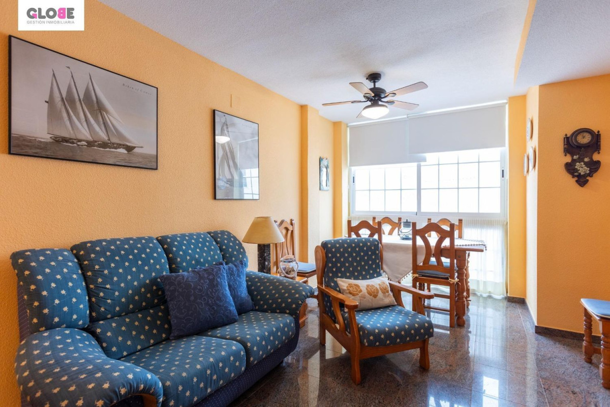 Venta de piso en Calahonda - Carchuna, Motril
photo 1