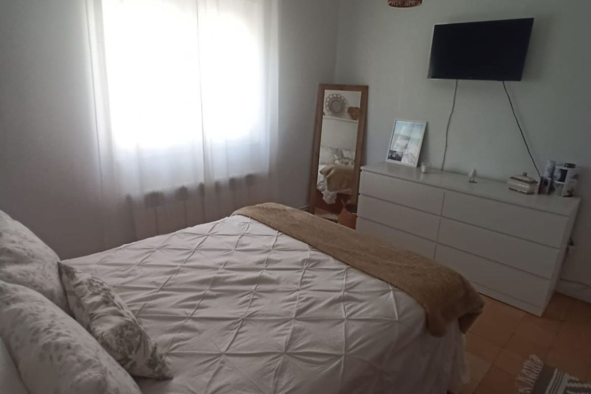 Sprzedaż mieszkania w C/SANTO DOMINGO, 10, Torrelavega
photo 3