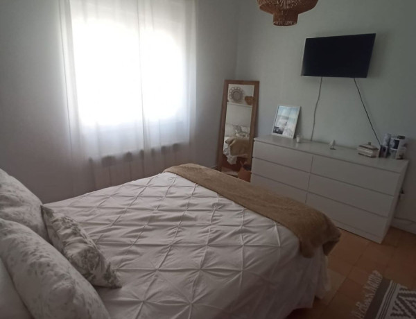 Piso en venta en C/SANTO DOMINGO, 10, Torrelavega thumbnail 2