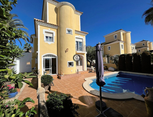 Chalet independiente en venta en Mazarrón, Mazarrón
thumbnail 1