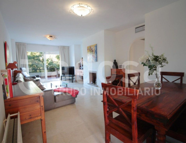 Продажа квартиры в  San Pedro de Alcántara , Marbella photo 1