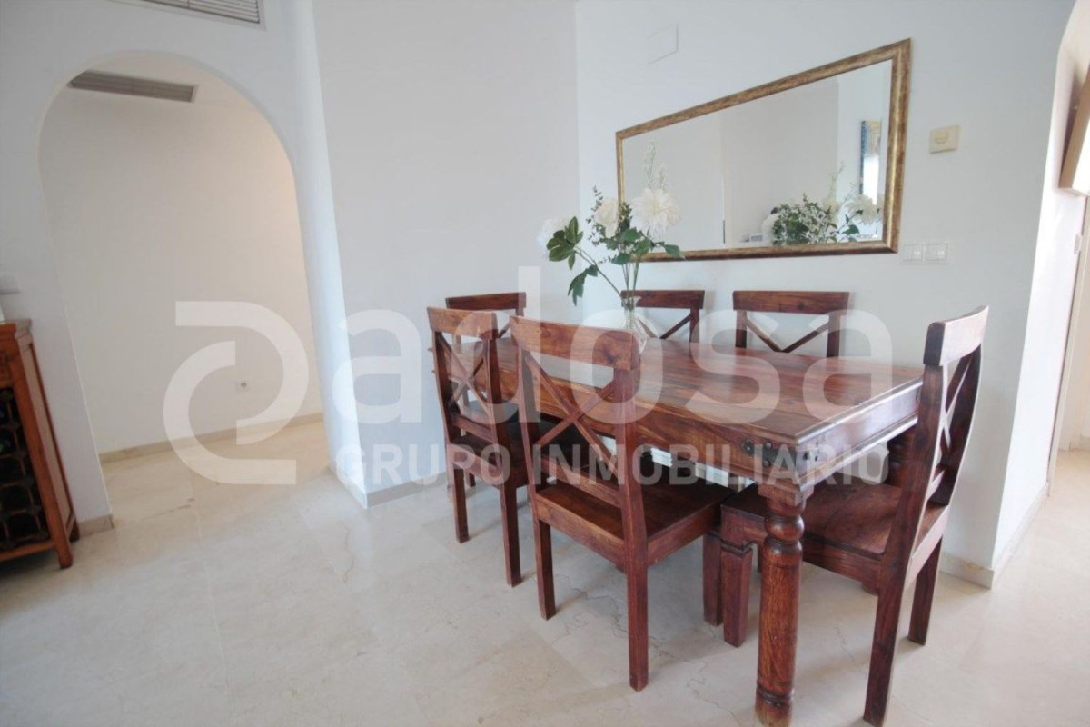 Продажа квартиры на Сан-Педро-де-Алькантара, Марбелла
photo 3