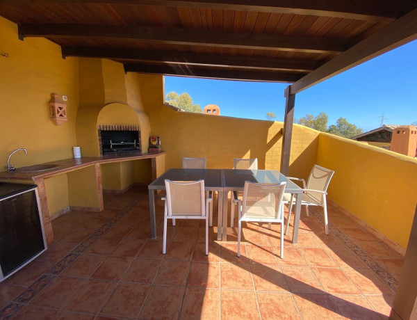 Chalet adosado en venta en  Avenida de Irlanda , Marbella photo 4