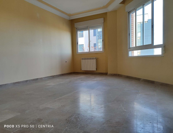 Apartment for sale in  Calle Bonifacio Sotos Ochando, Albacete photo 4
