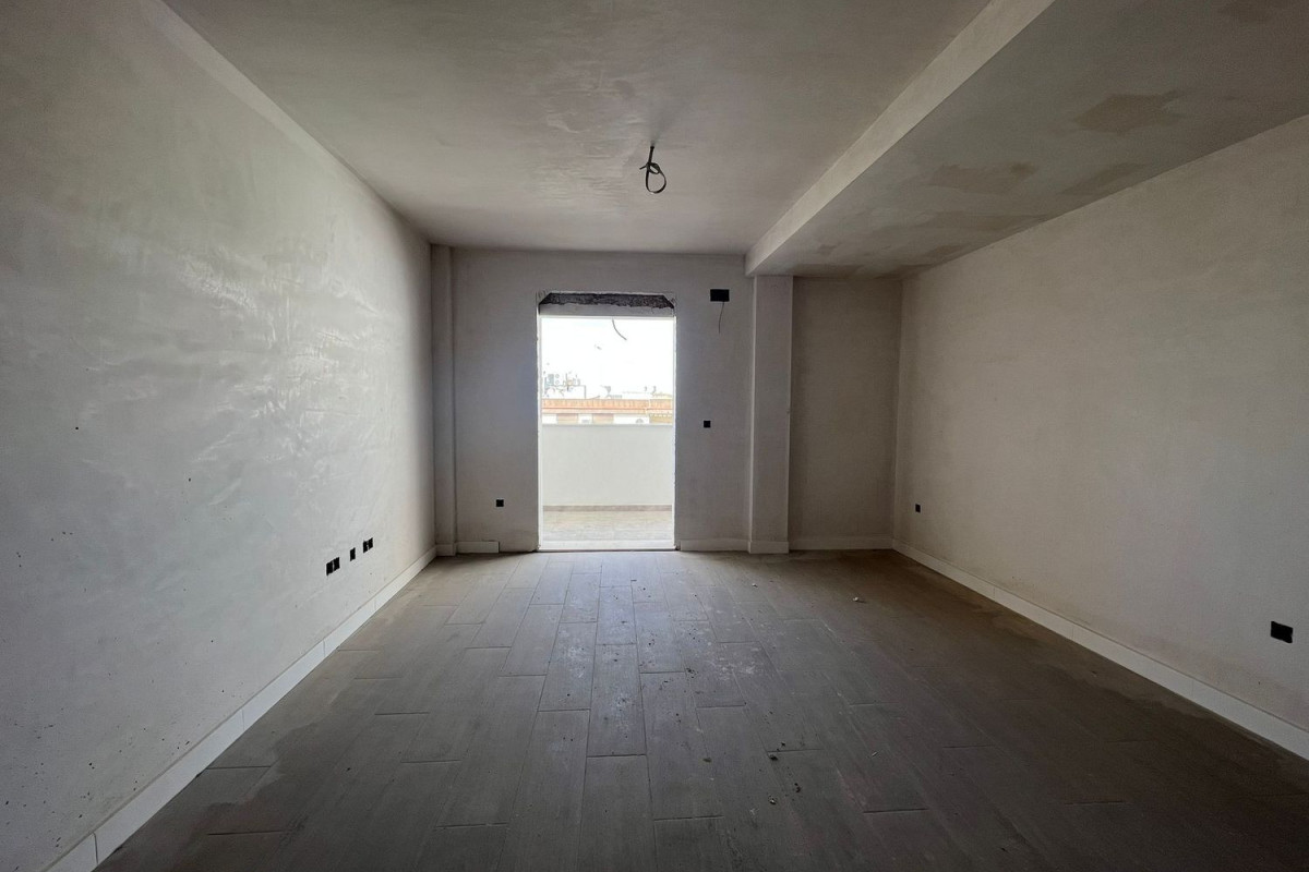 Продажа квартиры на Calle Velarde, Линарес
photo 5