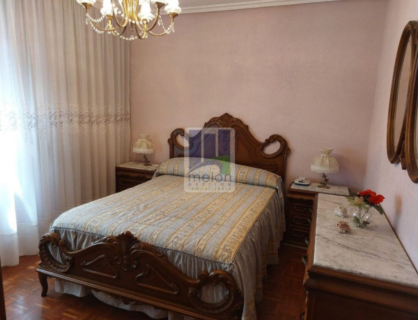 Piso en venta en Calle María Amigo, Burgos thumbnail 2