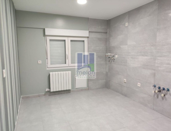 Apartment for sale in  Calle Alejandro Yagüe, Burgos photo 4