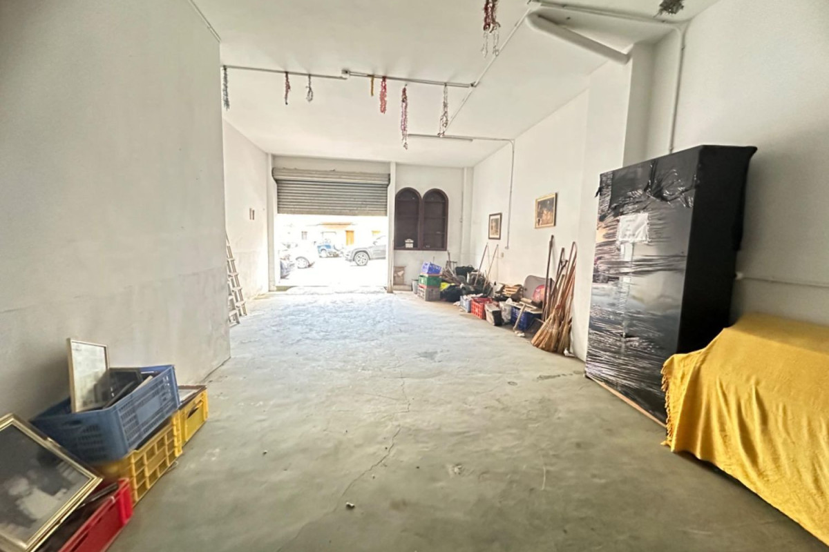Недвижимость на продажу и в аренду в Испании photo 1