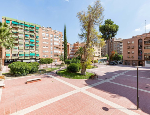 Piso en venta en  Centro , Murcia photo 4