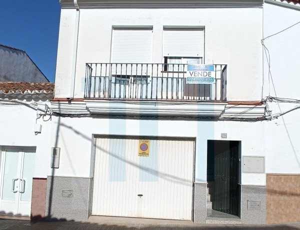 Detached villa for sale in , Usagre photo 2