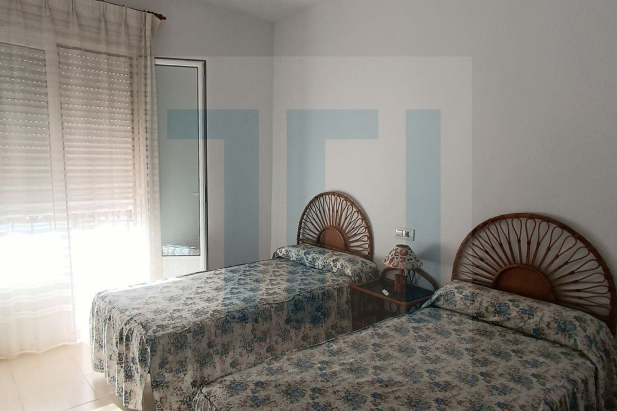 Продажа отдельного шале в , Усагре photo 5